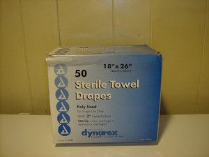 DYN 4409 BX/50  DYNAREX Disposable Towel Drape - Sterile.